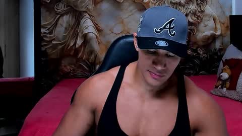 oliver_tommy online show from November 26, 12:46 am