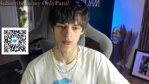 oliverrgroove online show from October 26, 4:36 am