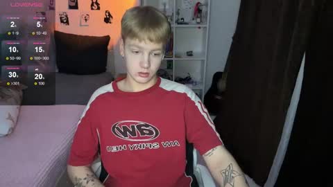 oliver online show from October 3, 4:01 pm