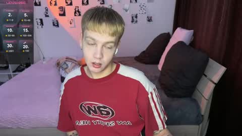 oliver online show from September 24, 9:19 am