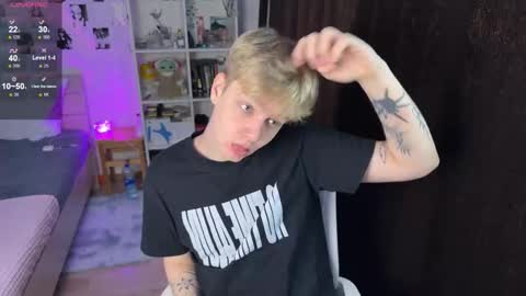 oliver online show from February 27, 3:11 pm