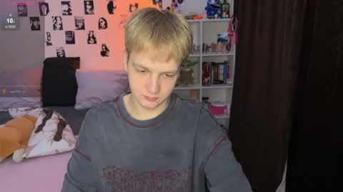 oliver online show from November 18, 12:42 pm