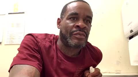 olivertwist1273 online show from February 18, 3:10 am