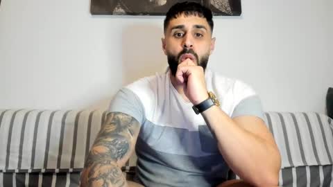 Omar online show from December 20, 10:43 pm