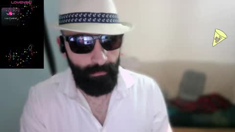 ona nisme online show from December 14, 5:31 pm