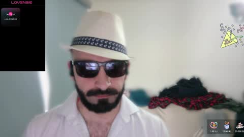 ona nisme online show from March 29, 3:56 pm