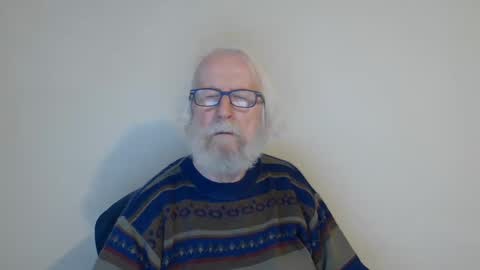 Somewhere over the rainbow online show from January 8, 7:45 am