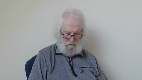 Somewhere over the rainbow online show from March 8, 7:35 am