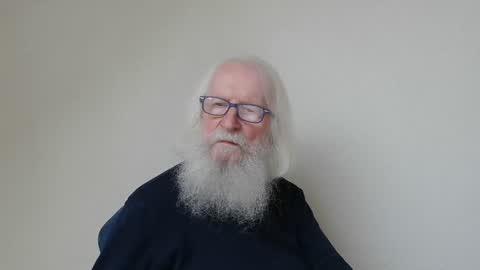 Somewhere over the rainbow online show from December 15, 2:05 pm