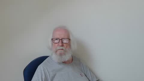 Somewhere over the rainbow online show from September 16, 1:56 pm