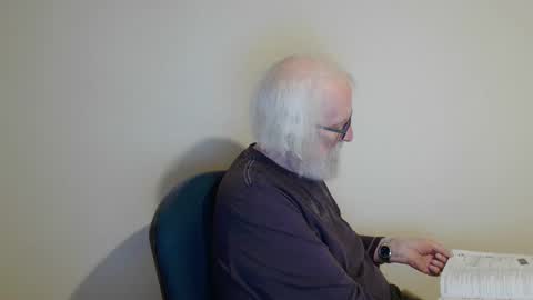 Somewhere over the rainbow online show from January 15, 8:26 pm