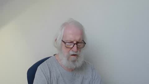 Somewhere over the rainbow online show from September 18, 7:21 am