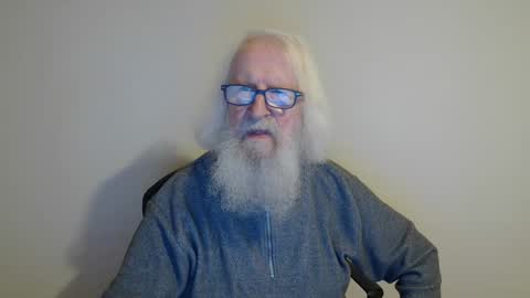 Somewhere over the rainbow online show from December 3, 4:28 pm