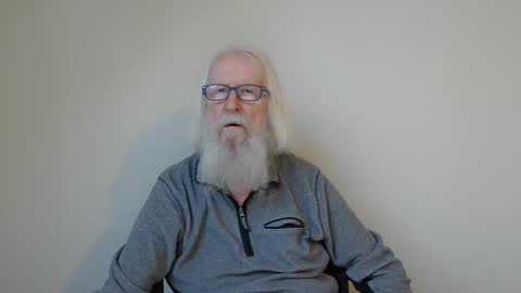 Somewhere over the rainbow online show from December 21, 7:56 am