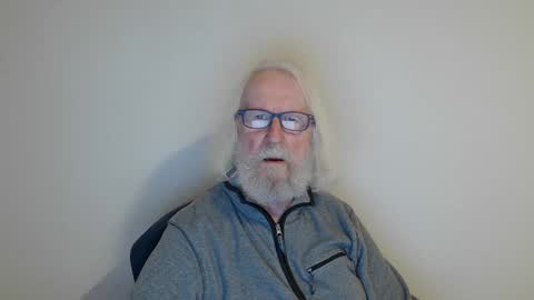 Somewhere over the rainbow online show from December 29, 9:20 pm