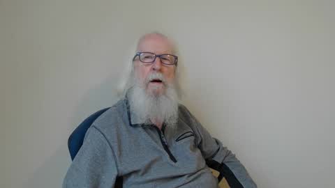 Somewhere over the rainbow online show from December 19, 8:02 am