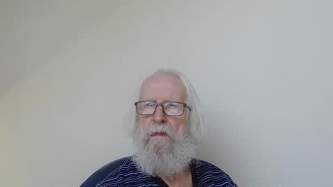 Somewhere over the rainbow online show from October 5, 7:12 am