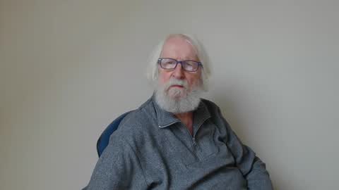 Somewhere over the rainbow online show from February 17, 2:15 pm