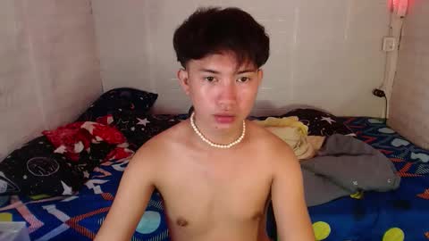 Wyn Will serve you and be your slave online show from December 19, 4:59 pm