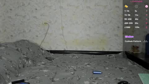 Erick  online show from April 10, 6:42 am