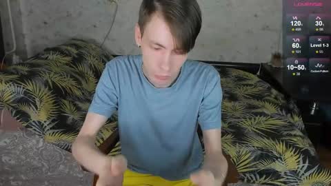 Erick  online show from May 1, 3:54 am