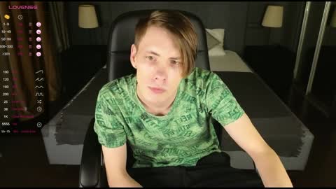 Erick  online show from January 21, 4:12 pm