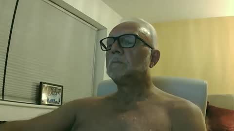 Onlyfunwithyou online show from October 5, 7:40 pm