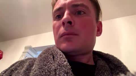 onlyloveyoutwice2016 online show from March 20, 10:13 pm