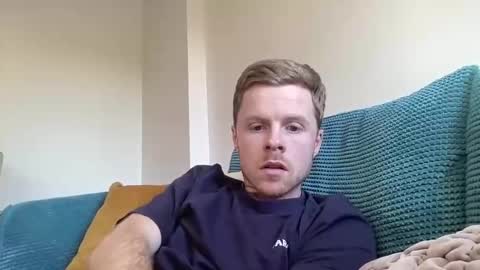 onnmyownface online show from January 29, 1:38 pm