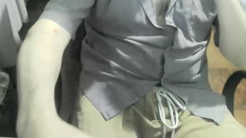 Snapshot of ore_cam chatting on December 31, 12:11 am Ore online show from December 31, 12:11 am