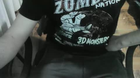Snapshot of ore_cam chatting on January 21, 1:18 am Ore online show from January 21, 1:18 am