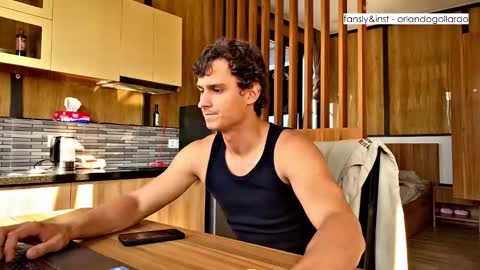 Fansly and Instagram -  online show from March 21, 8:19 am