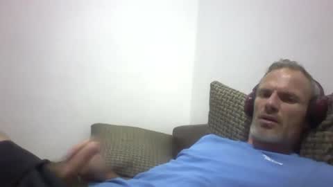 orwel09 online show from December 5, 7:10 pm