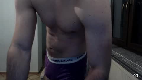 oskars99411900 online show from December 5, 9:50 pm