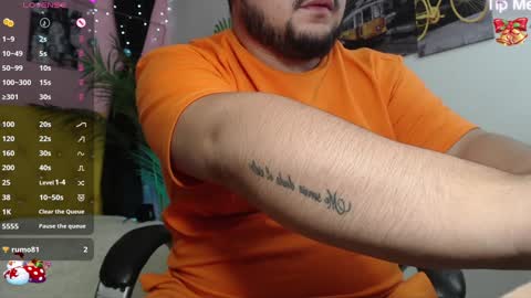 Bear Gael online show from December 8, 6:17 pm