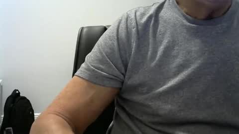 Ossi online show from October 1, 2:59 am