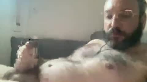 otterbate online show from August 6, 4:13 pm