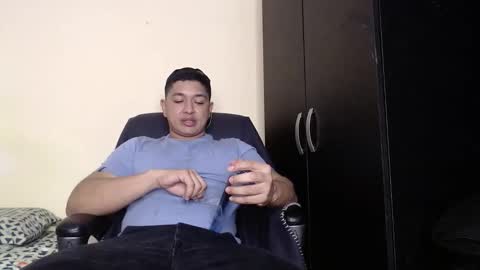 otto_stud online show from February 5, 4:41 am