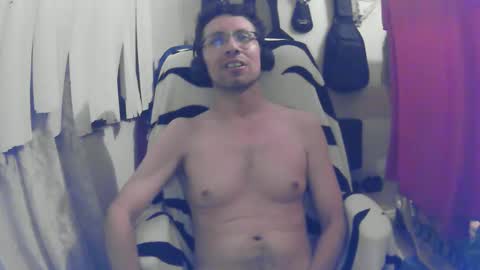 ovidio8111 online show from February 20, 7:32 am