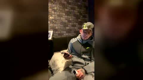 Owen kayz online show from March 2, 2:11 am