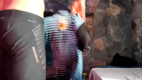 pablouyu online show from December 5, 6:34 pm