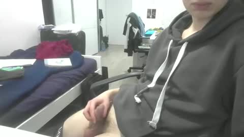 pere online show from February 9, 5:06 pm