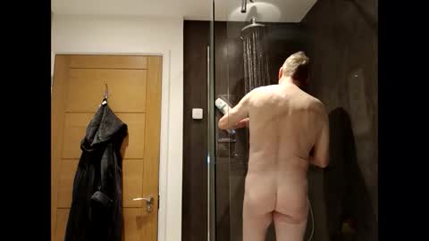 panda320 online show from January 9, 9:20 pm