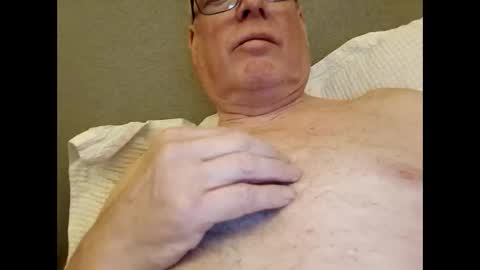 panda320 online show from January 7, 9:20 pm