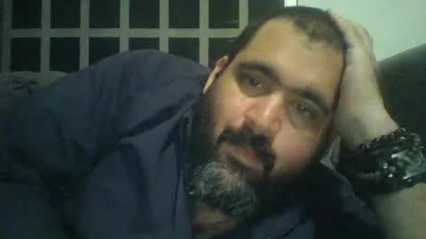 pandaguiar77 online show from April 28, 7:24 am