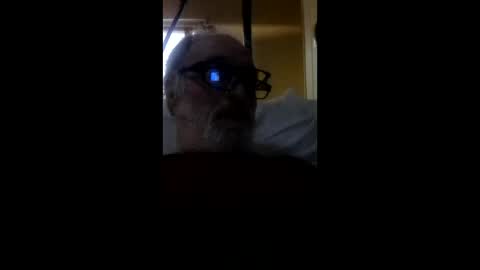 pandaman421787009 online show from May 19, 11:00 pm