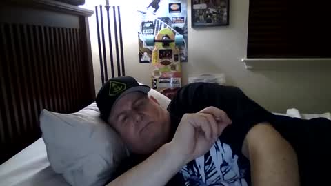 panos online show from March 10, 2:28 am