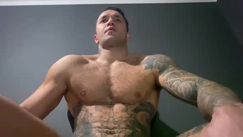 Snapshot of panther_style chatting on December 31, 4:49 am Oleg online show from December 31, 4:49 am