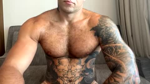 Snapshot of panther_style chatting on March 4, 5:32 am Oleg online show from March 4, 5:32 am