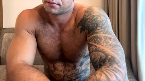Snapshot of panther_style chatting on February 23, 10:01 am Oleg online show from February 23, 10:01 am